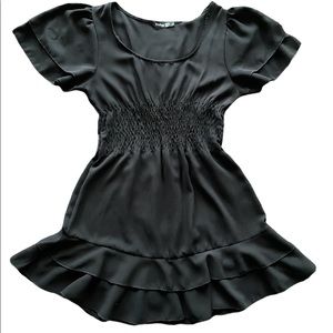 Boohoo Women’s Short Flowy Ruffle Black Dress US  Size 8